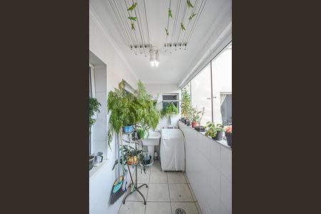 Apartamento à venda com 112m², 2 quartos e 2 vagas Apartamento à venda com 112m², 2 quartos e 2 vagasÁrea de Serviço