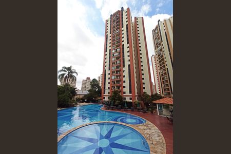 Apartamento para alugar com 76m², 3 quartos e 2 vagas Apartamento para alugar com 76m², 3 quartos e 2 vagasPiscina