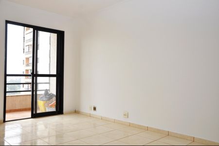 Apartamento para alugar com 76m², 3 quartos e 2 vagasSala