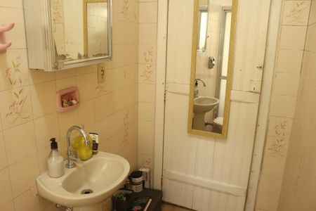 Casa à venda com 115m², 3 quartos e 2 vagasBanheiro 2