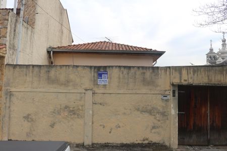 Casa à venda com 115m², 3 quartos e 2 vagasFachada