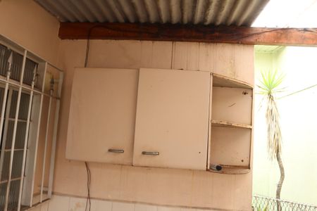 Casa à venda com 115m², 3 quartos e 2 vagasÁrea de Serviço 1