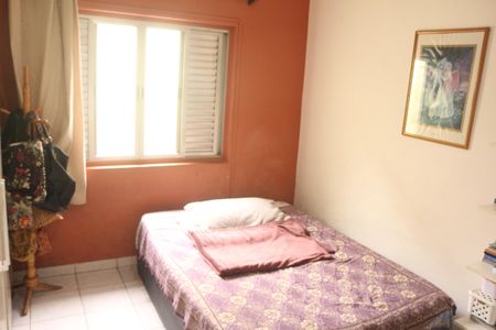 Casa à venda com 115m², 3 quartos e 2 vagasQuarto 3