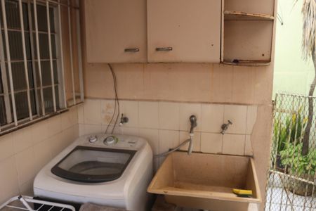 Casa à venda com 115m², 3 quartos e 2 vagasÁrea de Serviço 1