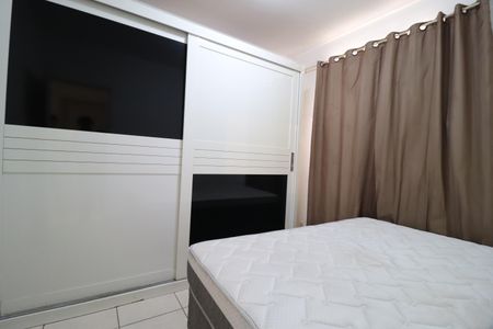 Quarto 1 de apartamento para alugar com 2 quartos, 46m² em Gávea, Uberlândia