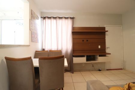 Sala de apartamento para alugar com 2 quartos, 46m² em Gávea, Uberlândia