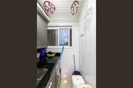 Apartamento à venda com 68m², 2 quartos e 1 vagaÁrea de Serviço