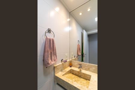 Apartamento à venda com 68m², 2 quartos e 1 vagaBanheiro Social