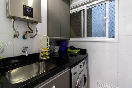 Apartamento à venda com 68m², 2 quartos e 1 vagaÁrea de Serviço