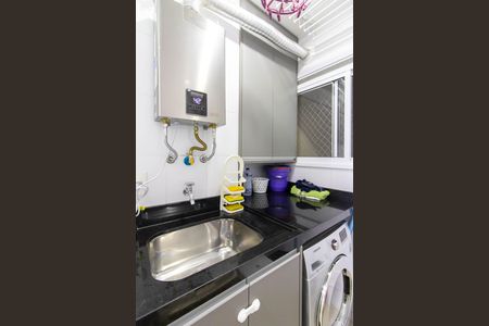 Apartamento à venda com 68m², 2 quartos e 1 vagaÁrea de Serviço