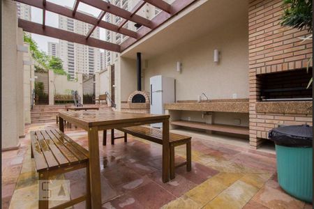 Apartamento à venda com 68m², 2 quartos e 1 vagaÁrea Comum - Churrasqueira