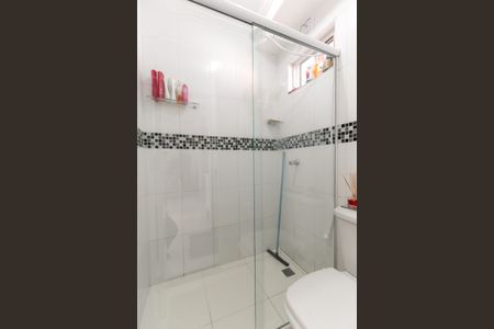 Apartamento à venda com 56m², 2 quartos e 1 vaga Apartamento à venda com 56m², 2 quartos e 1 vagaBanheiro