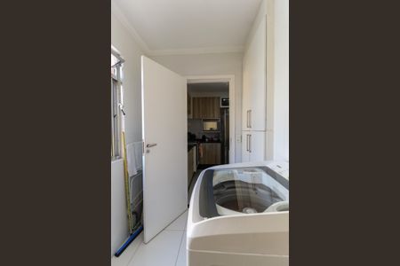 Apartamento à venda com 56m², 2 quartos e 1 vaga Apartamento à venda com 56m², 2 quartos e 1 vagaÁrea de Serviço