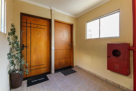 Apartamento à venda com 56m², 2 quartos e 1 vaga Apartamento à venda com 56m², 2 quartos e 1 vagaHall de Entrada