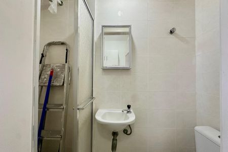 Apartamento à venda com 95m², 3 quartos e 2 vagasBanheiro de Serviço