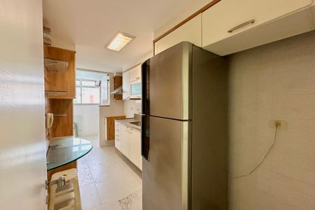 Apartamento à venda com 95m², 3 quartos e 2 vagasCozinha