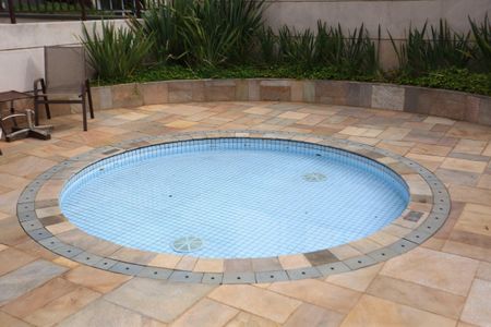 Apartamento para alugar com 48m², 2 quartos e 2 vagasÁrea comum - Piscina