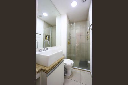 Apartamento para alugar com 48m², 2 quartos e 2 vagasBanheiro