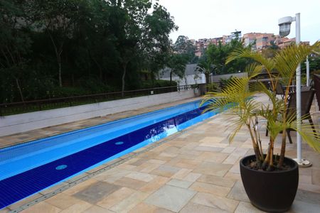 Apartamento para alugar com 48m², 2 quartos e 2 vagasÁrea comum - Piscina