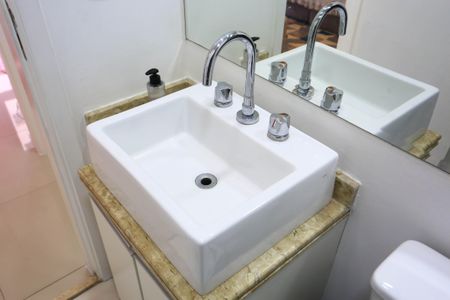 Apartamento para alugar com 48m², 2 quartos e 2 vagasBanheiro