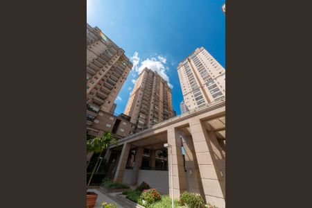 Apartamento à venda com 52m², 1 quarto e 1 vaga Apartamento à venda com 52m², 1 quarto e 1 vagaFachada do Prédio
