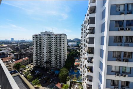 Apartamento à venda com 68m², 2 quartos e 1 vaga Apartamento à venda com 68m², 2 quartos e 1 vagaVista da Varanda da Sala