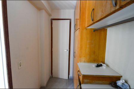 Apartamento à venda com 68m², 2 quartos e 1 vaga Apartamento à venda com 68m², 2 quartos e 1 vagaQuarto de Serviço