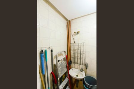 Apartamento à venda com 68m², 2 quartos e 1 vaga Apartamento à venda com 68m², 2 quartos e 1 vagaBanheiro de Serviço