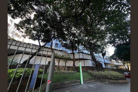 Apartamento à venda com 68m², 2 quartos e 1 vaga Apartamento à venda com 68m², 2 quartos e 1 vagaFachada