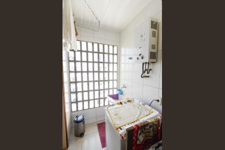 Apartamento à venda com 68m², 2 quartos e 1 vaga Apartamento à venda com 68m², 2 quartos e 1 vagaÁrea de Serviço