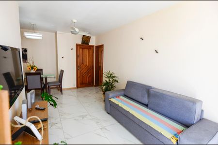 Apartamento à venda com 68m², 2 quartos e 1 vaga Apartamento à venda com 68m², 2 quartos e 1 vagaSala