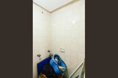 Apartamento à venda com 68m², 2 quartos e 1 vaga Apartamento à venda com 68m², 2 quartos e 1 vagaBanheiro de Serviço