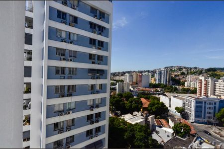Apartamento à venda com 68m², 2 quartos e 1 vaga Apartamento à venda com 68m², 2 quartos e 1 vagaVista da Suíte