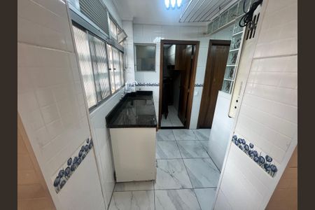 Apartamento à venda com 98m², 3 quartos e 1 vagaÁrea de Serviço