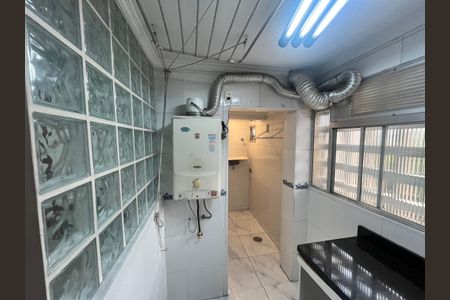 Apartamento à venda com 98m², 3 quartos e 1 vagaÁrea de Serviço