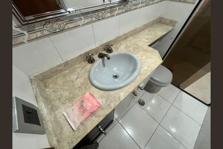 Apartamento à venda com 98m², 3 quartos e 1 vagaBanheiro