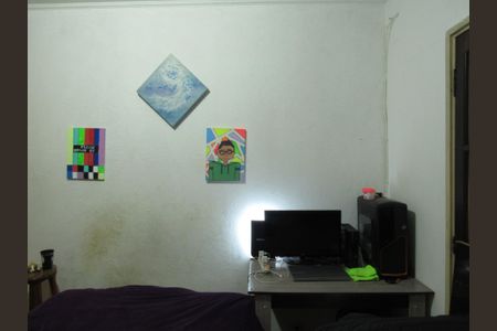 Casa à venda com 330m², 3 quartos e 3 vagasQuarto 2