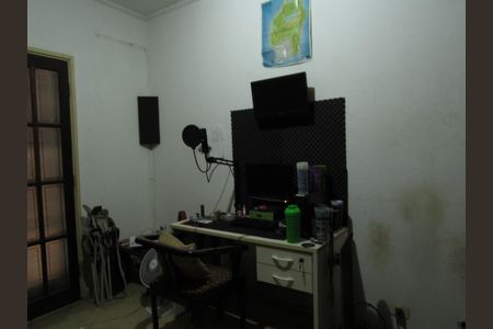 Casa à venda com 330m², 3 quartos e 3 vagasSuíte