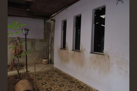 Casa à venda com 330m², 3 quartos e 3 vagasQuintal