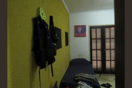 Casa à venda com 330m², 3 quartos e 3 vagasSuíte