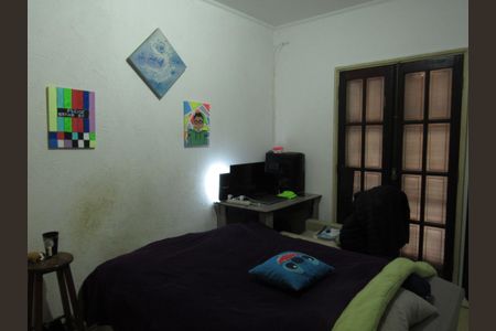 Casa à venda com 330m², 3 quartos e 3 vagasQuarto 2