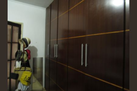 Casa à venda com 330m², 3 quartos e 3 vagasQuarto 1