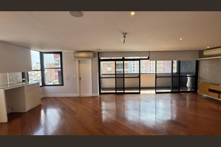 Apartamento à venda com 270m², 4 quartos e 3 vagas Apartamento à venda com 270m², 4 quartos e 3 vagasSala