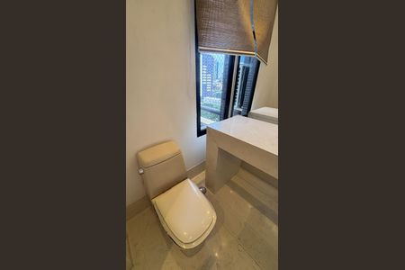 Apartamento à venda com 270m², 4 quartos e 3 vagas Apartamento à venda com 270m², 4 quartos e 3 vagasLavabo