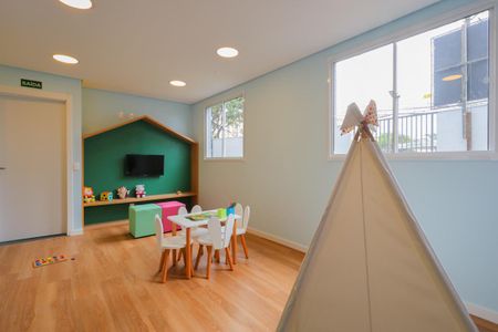 Apartamento para alugar com 38m², 2 quartos e sem vaga Apartamento para alugar com 38m², 2 quartos e sem vagaÁrea comum - Brinquedoteca