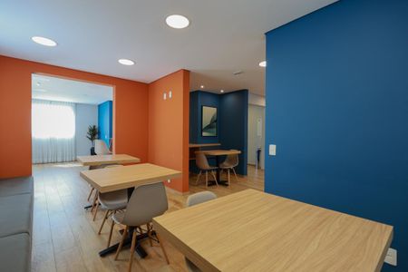 Apartamento para alugar com 38m², 2 quartos e sem vaga Apartamento para alugar com 38m², 2 quartos e sem vagaÁrea comum - Salão de festas