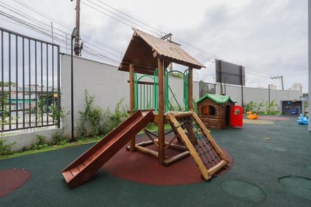 Apartamento para alugar com 38m², 2 quartos e sem vaga Apartamento para alugar com 38m², 2 quartos e sem vagaÁrea comum - Playground