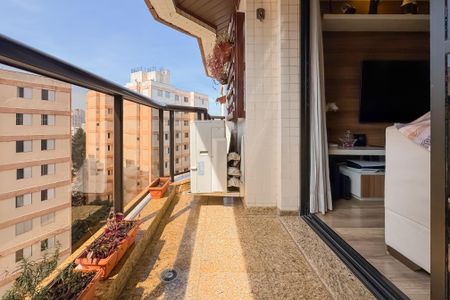 Apartamento à venda com 81m², 3 quartos e 2 vagas Apartamento à venda com 81m², 3 quartos e 2 vagasVaranda da Sala