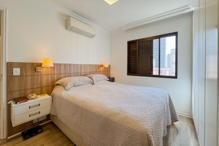 Apartamento à venda com 81m², 3 quartos e 2 vagas Apartamento à venda com 81m², 3 quartos e 2 vagasSuíte