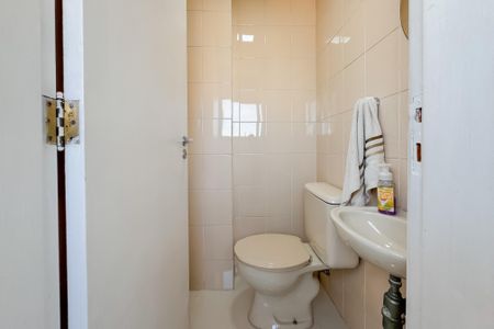 Apartamento à venda com 81m², 3 quartos e 2 vagas Apartamento à venda com 81m², 3 quartos e 2 vagasBanheiro de serviço
